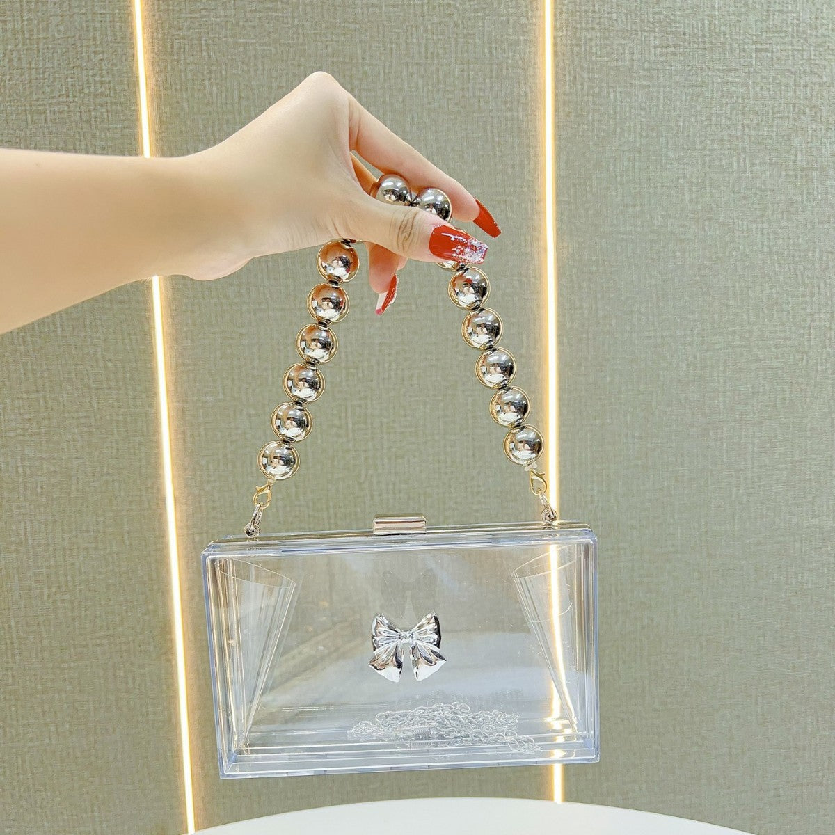 Stylische Acryl-Handtasche