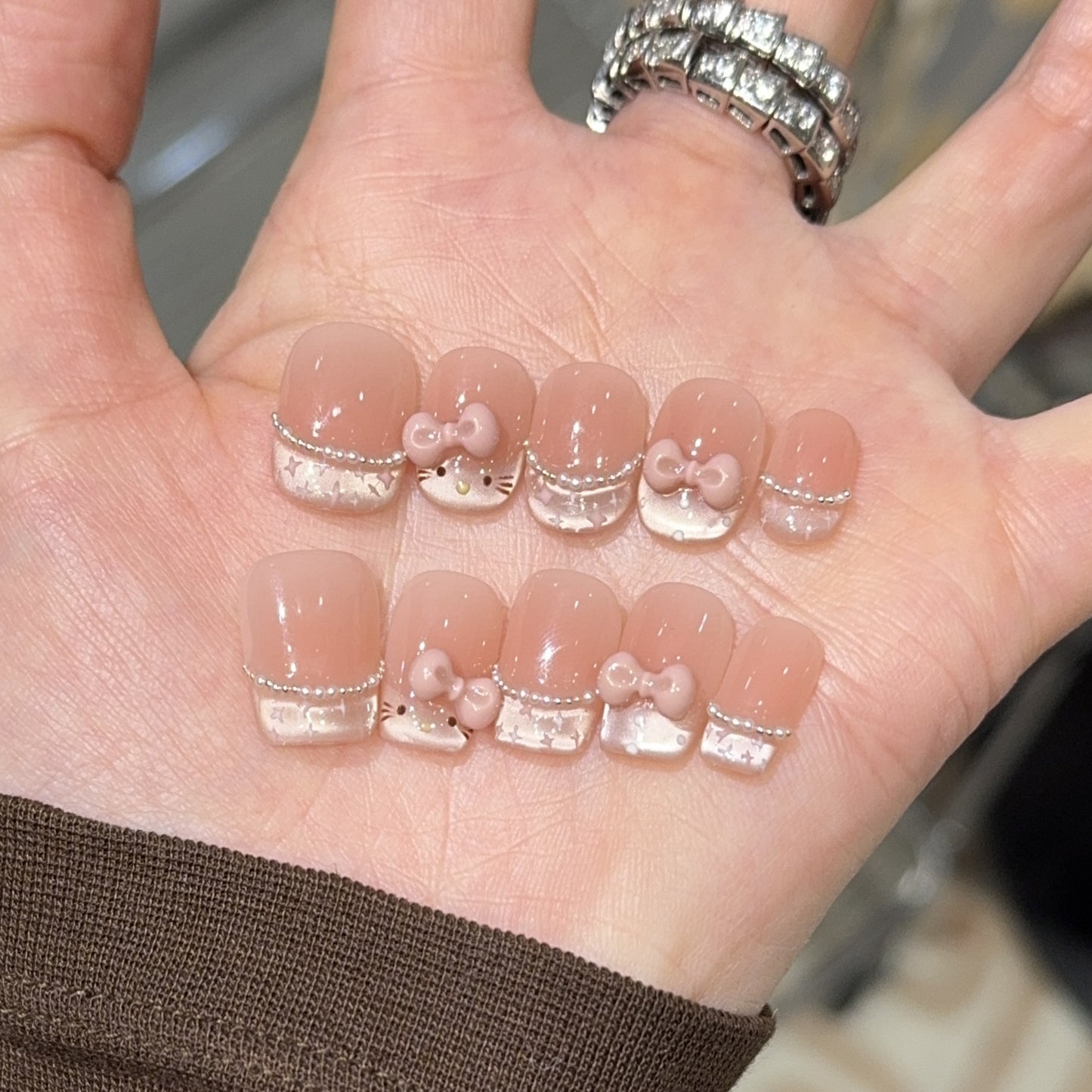 Künstliche Nail Art Spitzen mit Verspieltem Design Brehn