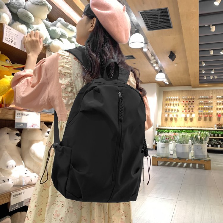 Freizeit-Rucksack mit Innovativem Stauraum Brehn