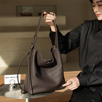 Weiches strukturiertes genarbtes veganes Leder Zugbeutel Hobo Schultertasche