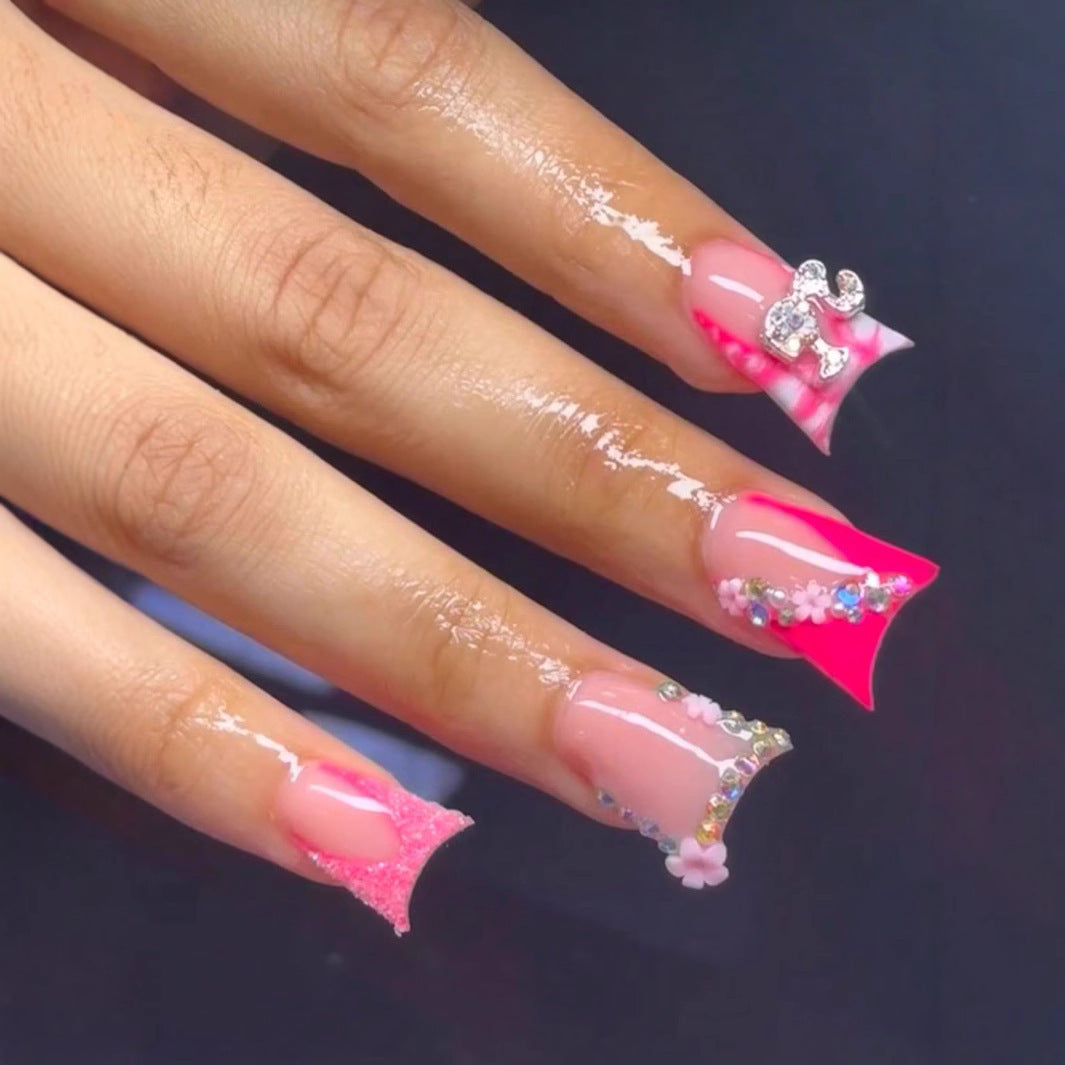 Dekorative Blumen- und Strass-Acrylnagelerweiterungen Brehn