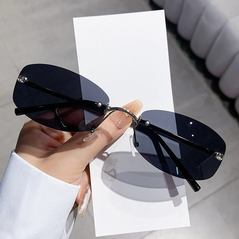 Damen modische Sonnenbrille mit elegantem, schmalem Rahmen Brehn