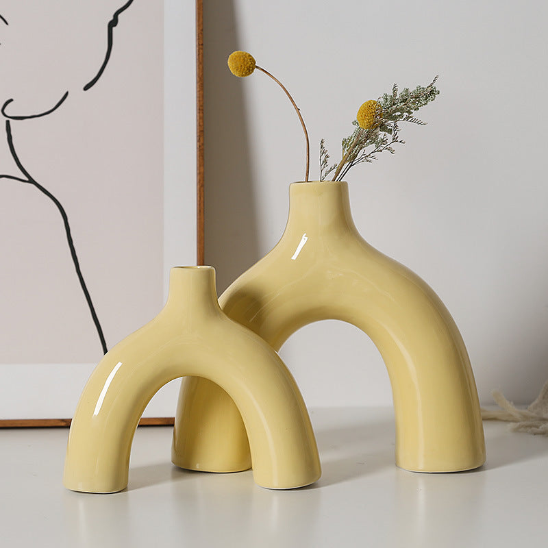 Stylische und kreative Keramikvase Brehn