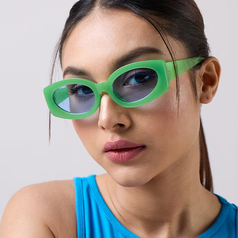 Damen modische Sonnenbrille mit einzigartigem, geschwungenem Rahmen Brehn