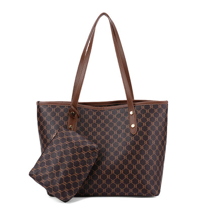 Elegante Designer-Handtasche mit passendem Beutel