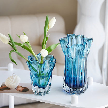 Mouth-blown gerippte Blütenrand dekorative Glas Tischvase Brehn