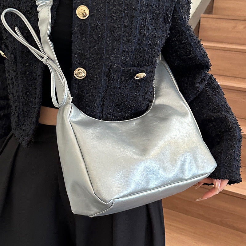 Luxe Slouchy Handtasche