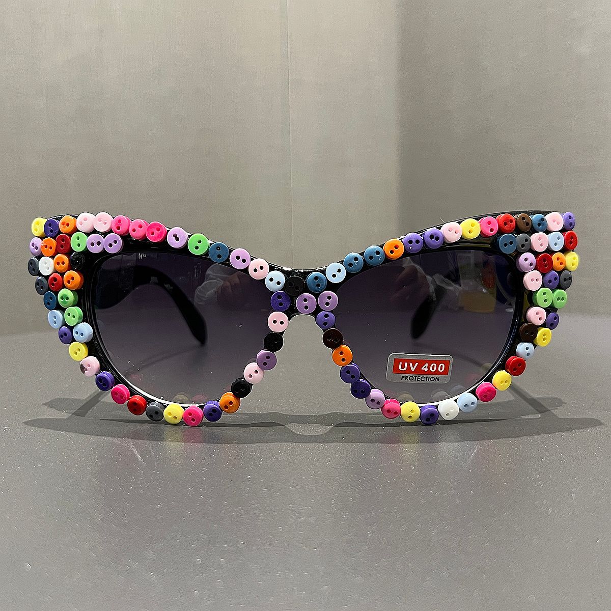 Damen Cat-Eye Sonnenbrille mit farblich akzentuiertem Rahmen Brehn