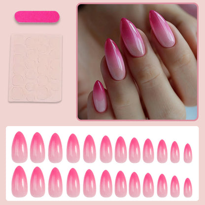 Kunstnägel mit elegantem Ombre-Design Brehn