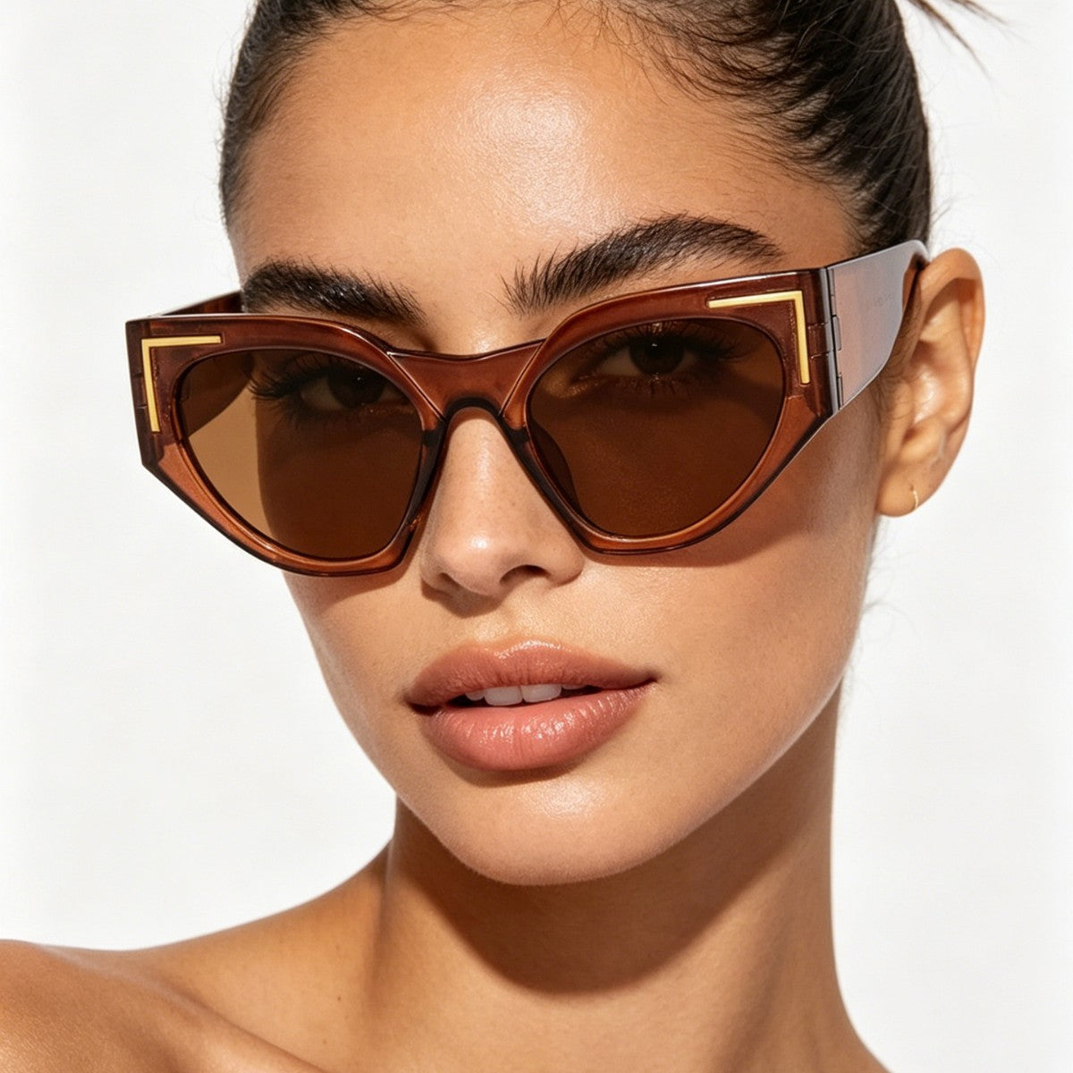 Damen kreative Cat-Eye Sonnenbrille mit transparentem Rahmen und braunen Gläsern Brehn