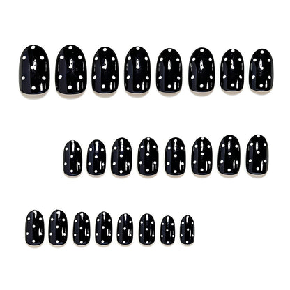 Polka Dot Press-On Nail Set Brehn