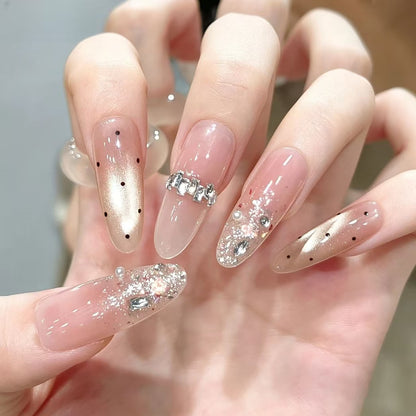 Elegante Press-On Nagelverlängerungen