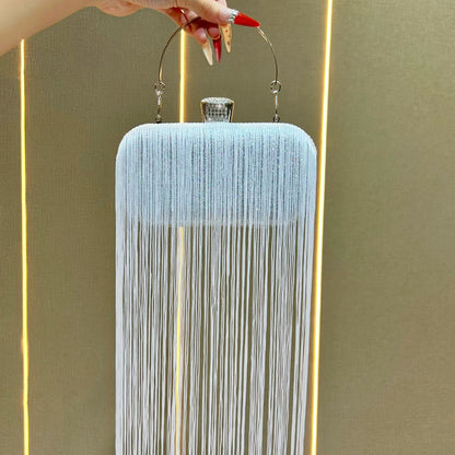 Fransen Detail Abend-Clutch