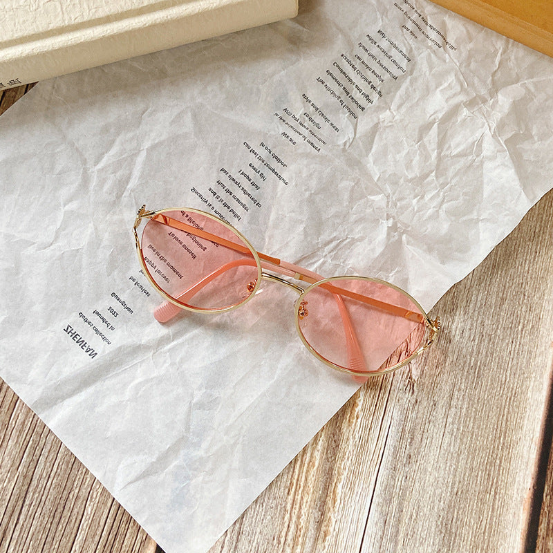 Runde Sonnenbrille mit Goldenen Akzenten Brehn