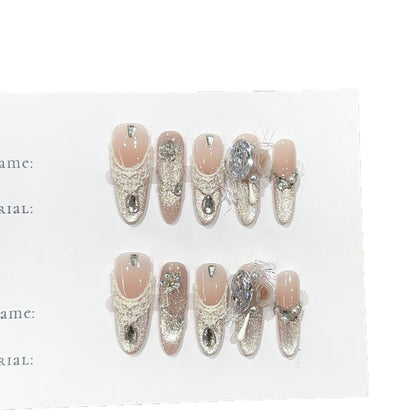 Elegante Strass- und Glitzer-Presse-on-Nägel