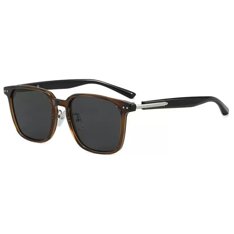 Damen Retro-inspirierte Sonnenbrille im modernen Schildkrötenmuster Brehn