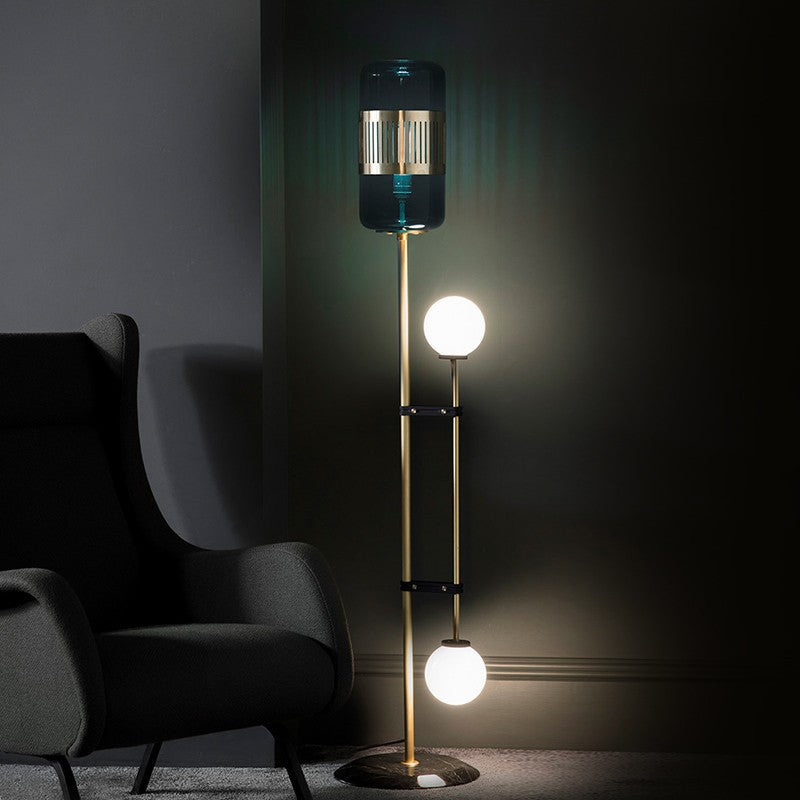 Moderne Statement Stehlampe