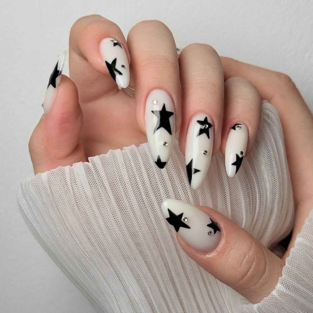 Star-Accent Stiletto Nagelkunst Extensions Brehn