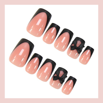 Kunstnagelset mit eleganten schwarzen Spitzen und Zubehör Brehn
