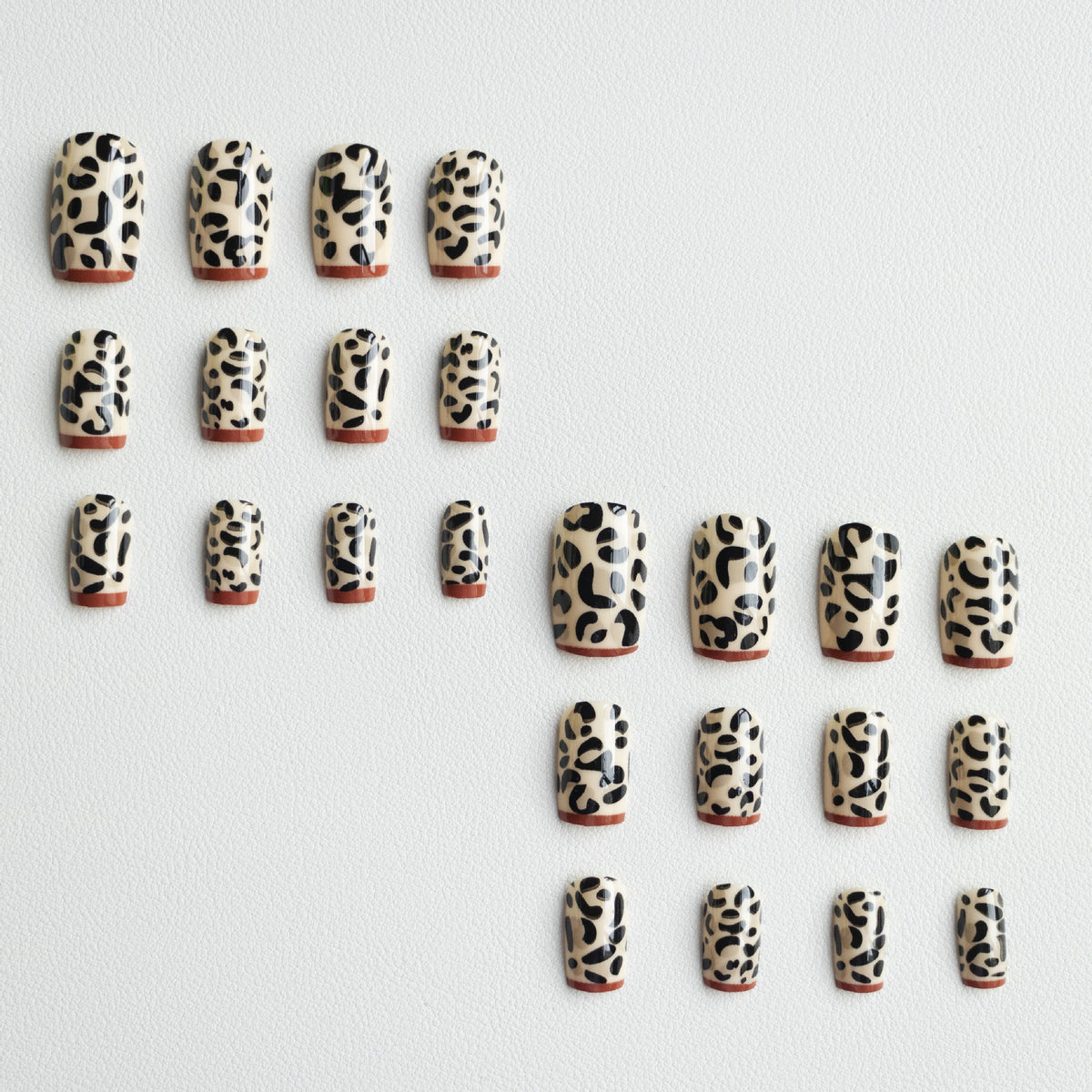 Wildtier-Print-Nagelkunst-Set