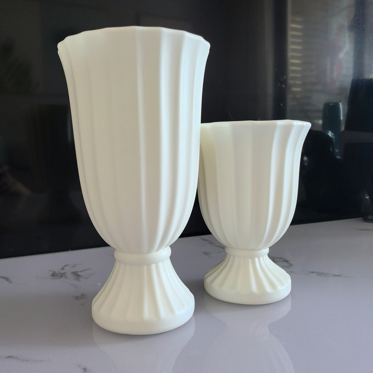 Dekorative gerippte Blumenvase Brehn