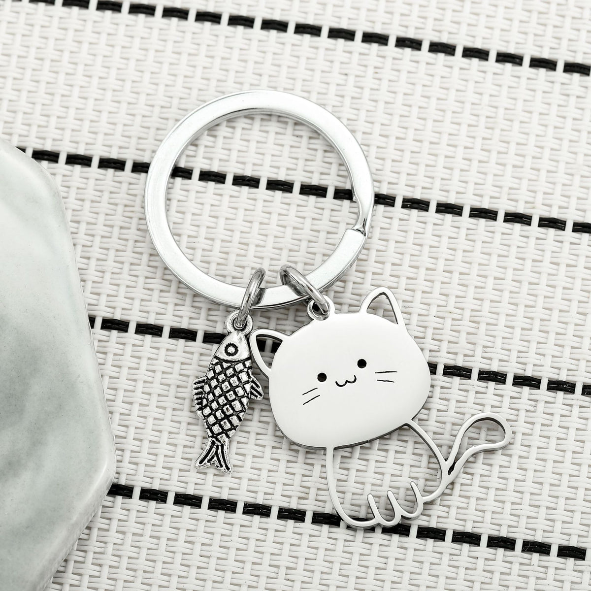 Niedliche Katze und Fisch Charm Schlüsselanhänger Brehn