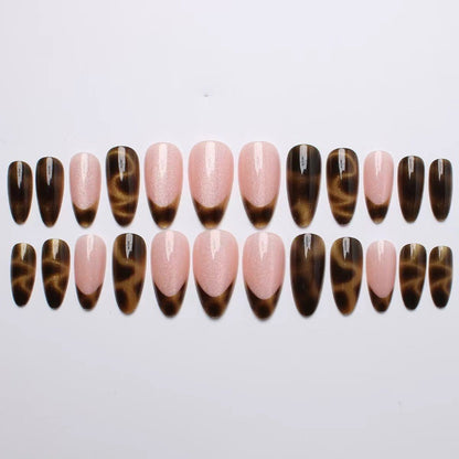 Kunstnägel mit eleganter Tortoiseshell-Spitzen Brehn