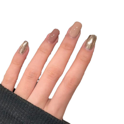 Elegante Multi-Strukturierte Nagelkunst