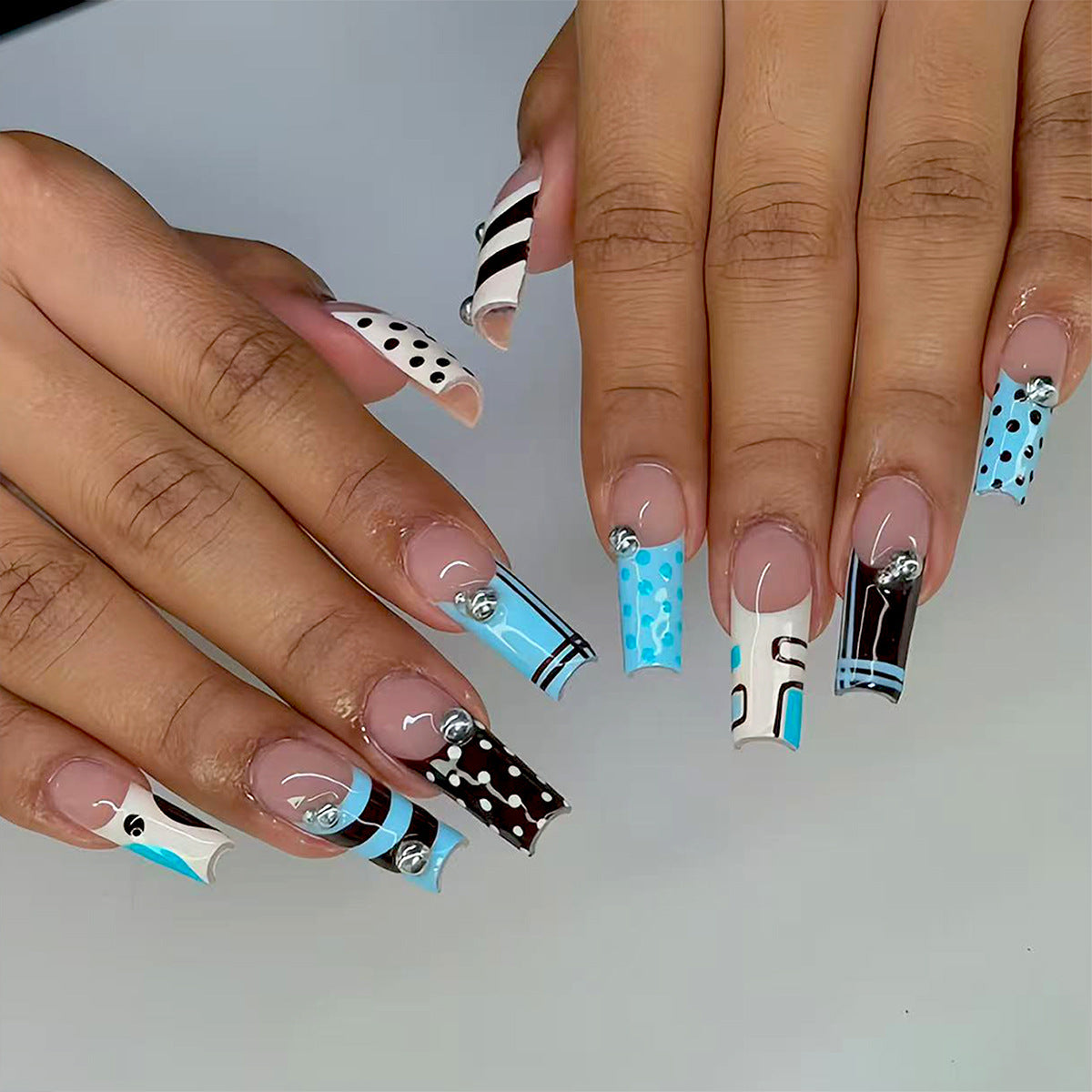 Künstliche Fingernägel mit Kreativem Design Brehn