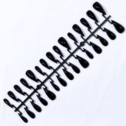 Sleek Stiletto Nagelvergrößerungen Brehn