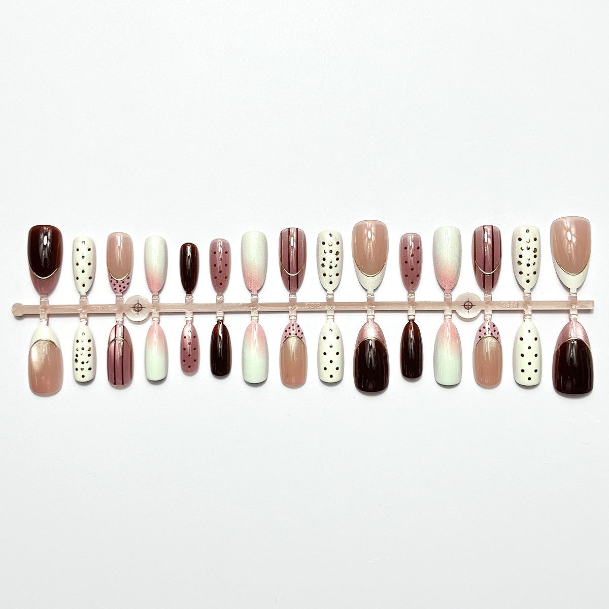 Elegantes Press-On-Nageldesign-Set Brehn