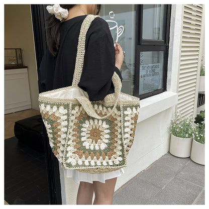 Strandtasche Aus Handgewebtem Naturmaterial mit Quadratischem Muster Brehn