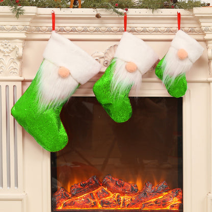 Festliches Plüsch-Weihnachtsstrumpf-Set