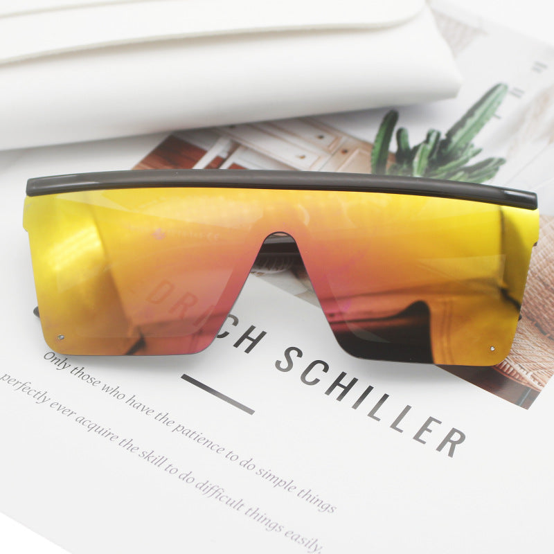 Damen Sportliche Sonnenbrille im trendigen Shield-Design Brehn