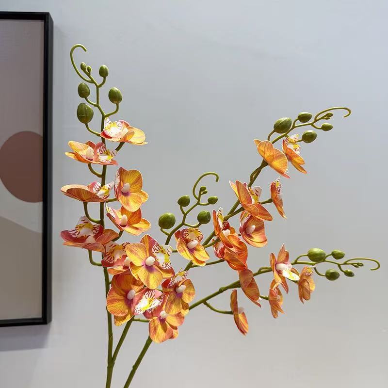 Realistische Orchideenblütenstängel