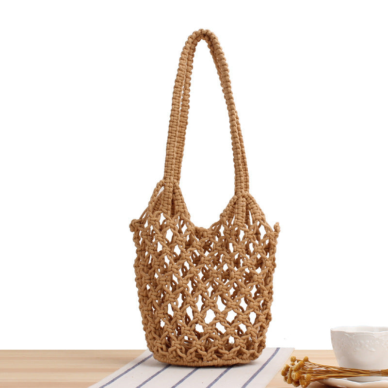 Handtasche Aus Handgeknüpftem Naturmaterial mit Luftiger Struktur Brehn