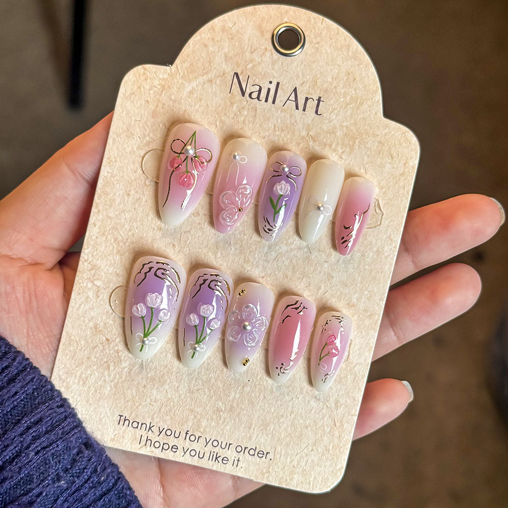 Elegantes Floral-Design Press-On Nagelset Brehn
