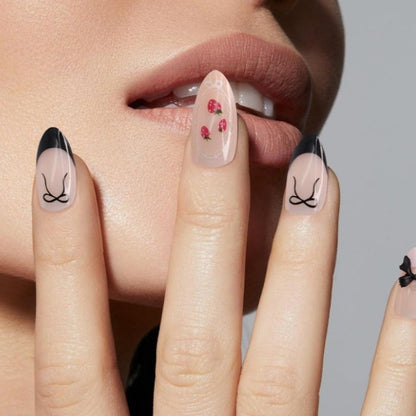 Künstlerisches Press-On Nagelset Brehn