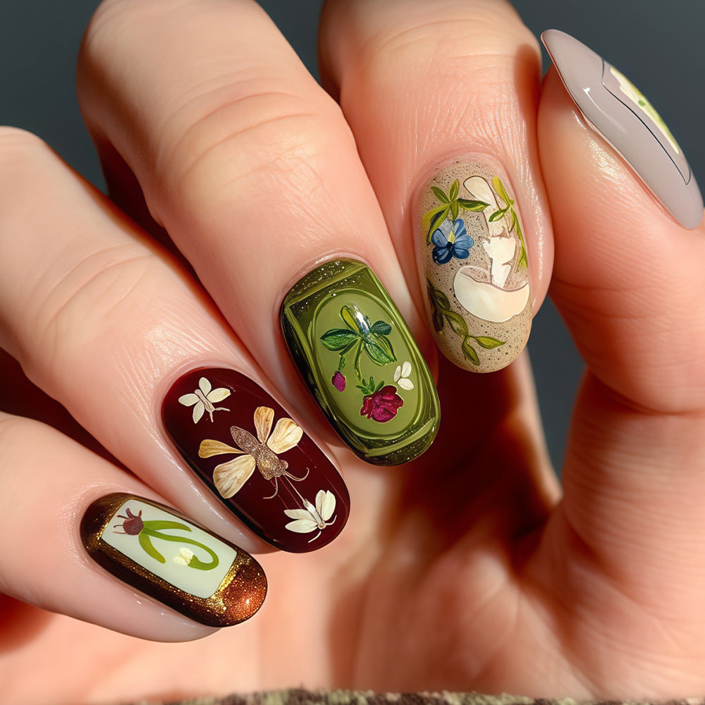 Kunstnagel Set mit botanischen Mustern Brehn