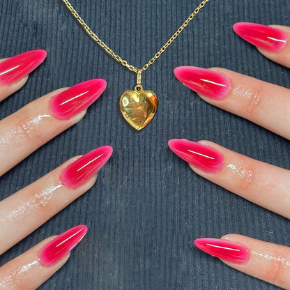 Glänzende Ombre Stiletto Nagelverlängerungen Brehn