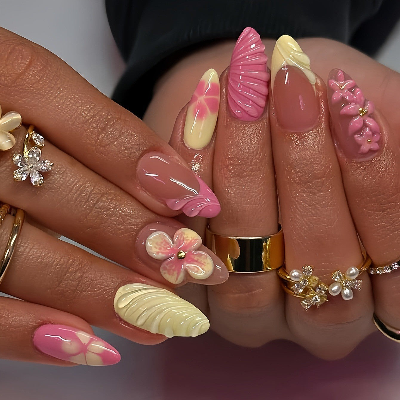 Künstlerische 3D Blumennagelkunst Brehn