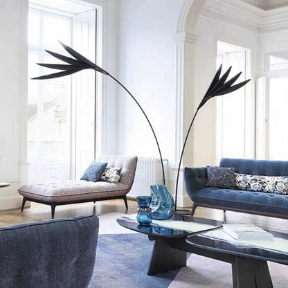 Künstlerische Stehlampe mit stylischem Design