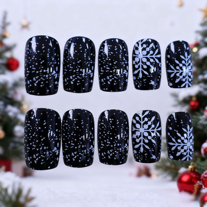 Festliche Winter-Nagelkunst Brehn