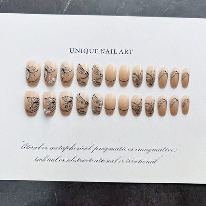 Künstlerisches Schmetterling-Nagelkunst-Set