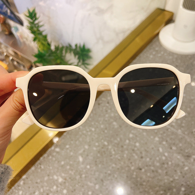 Modische Oversized Sonnenbrille mit Eckigem Rahmen Brehn