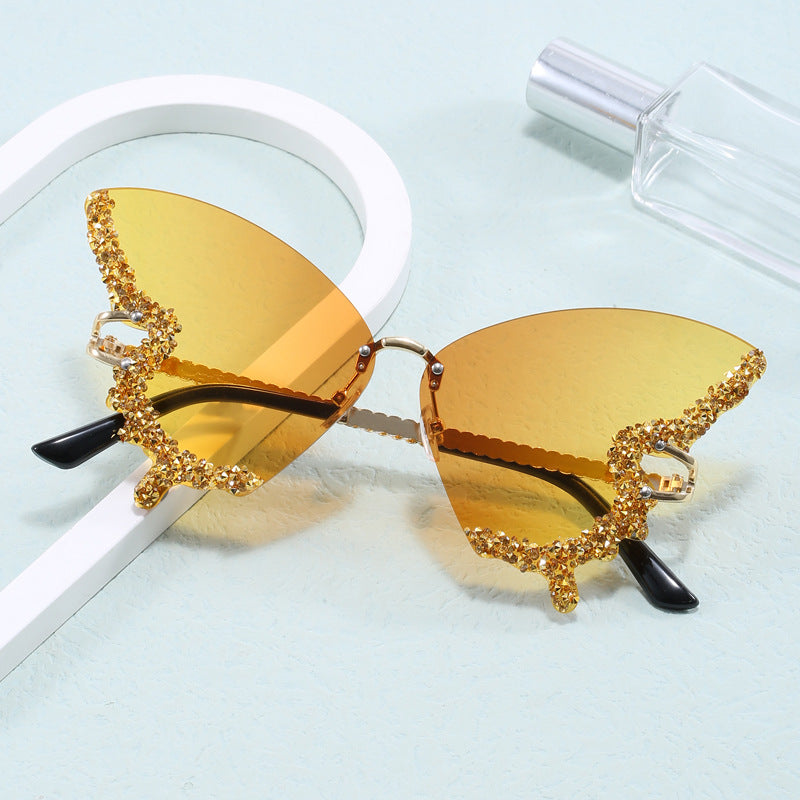 Damen extravagante Cats Eye Sonnenbrille mit funkelnden Akzenten Brehn