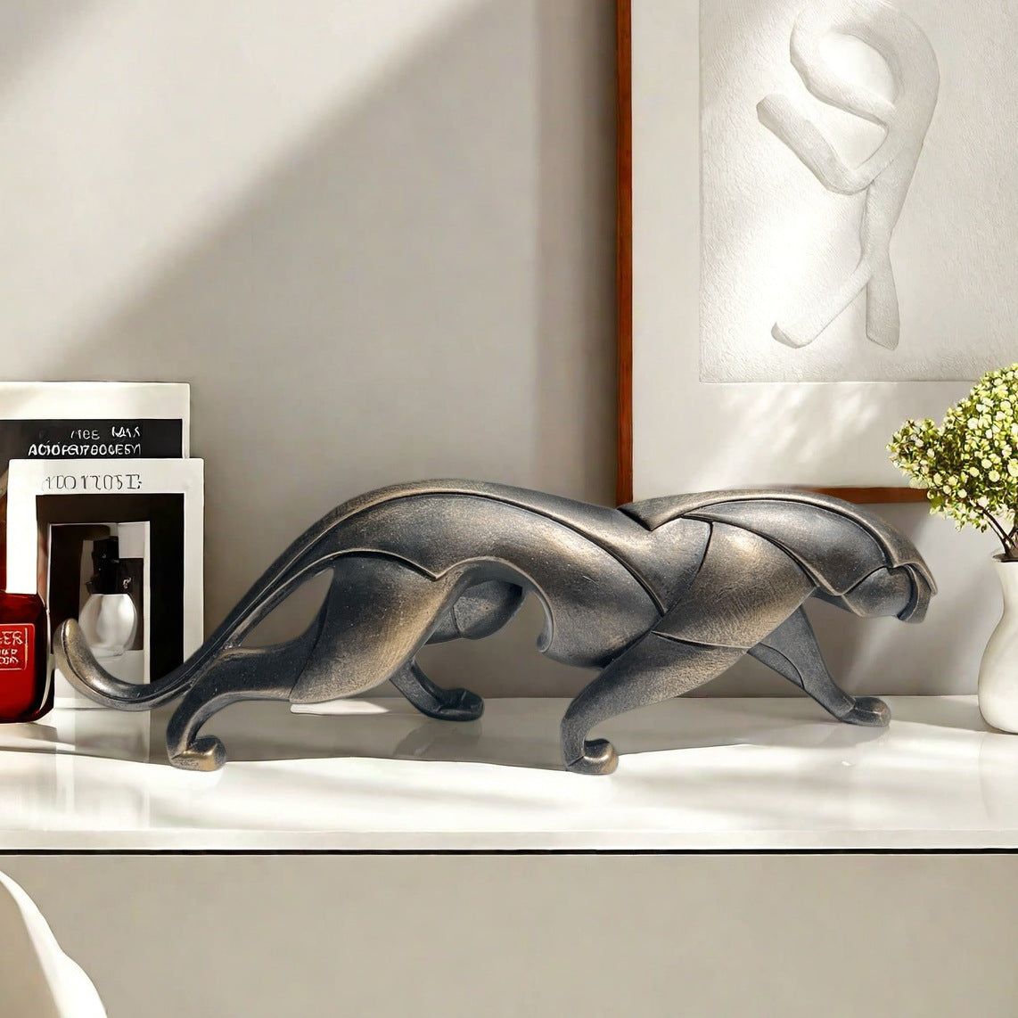 Künstlerische Panter Skulptur Brehn