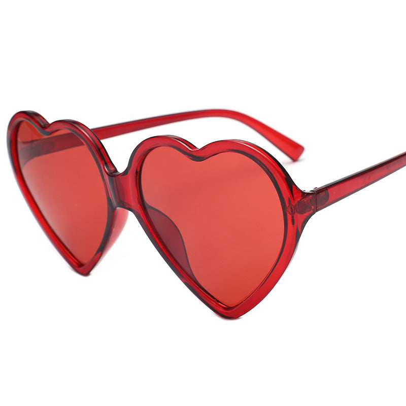 Damen Herzförmige Sonnenbrille mit stylishem Rahmen Brehn