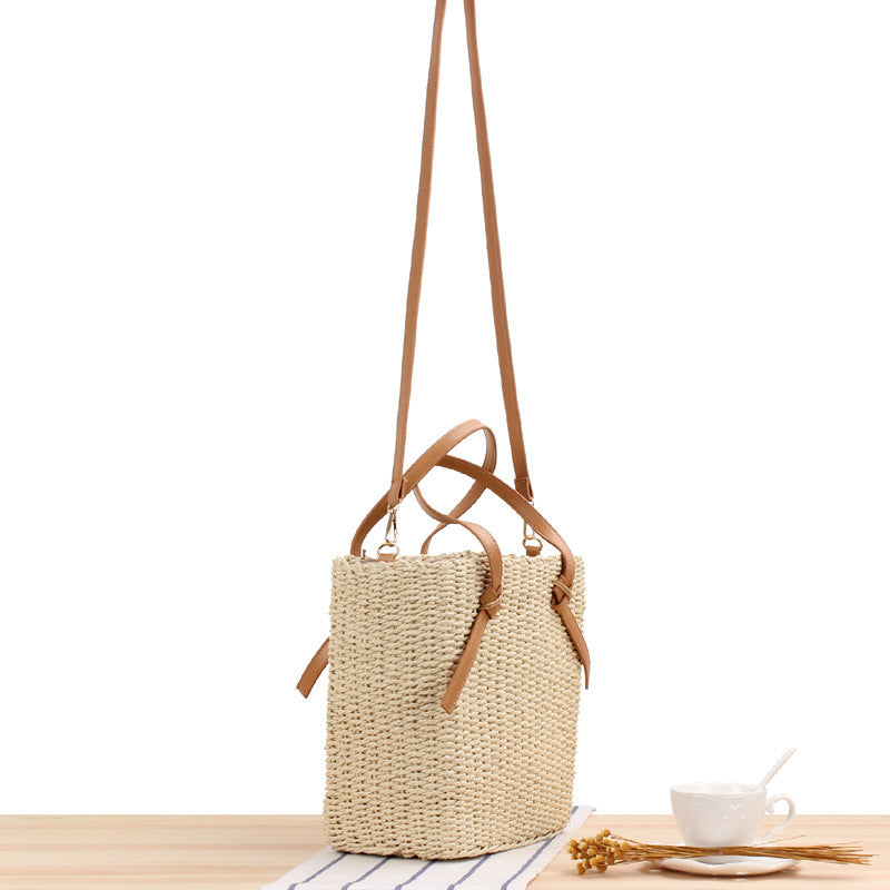 Handtasche Aus Geflochtenem Naturmaterial mit Abnehmbaren Ledergriffen Brehn