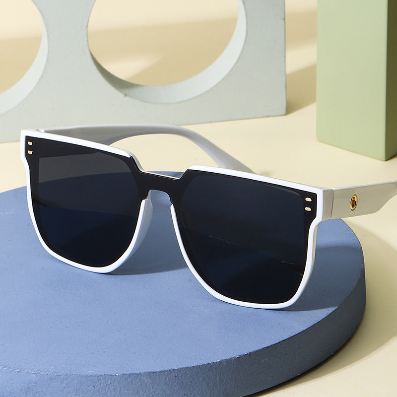 Damen Modische Oversized-Sonnenbrille mit markantem Design Brehn